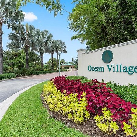 Beach bungalow at Ocean Village Fort Pierce Bagian luar foto